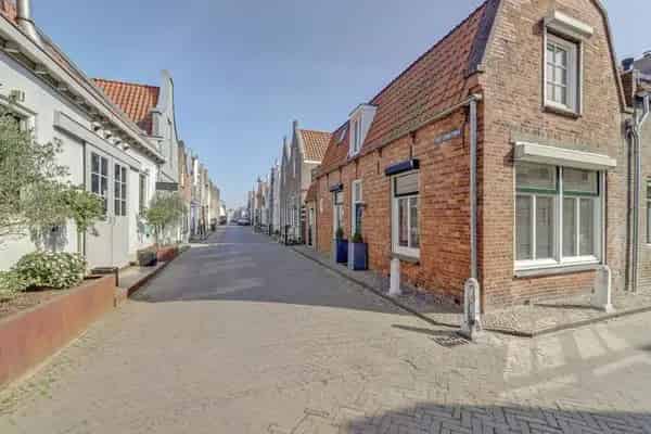 Hoekwoning Zierikzee Centrum Instapklaar Moderne Keuken Dakterras