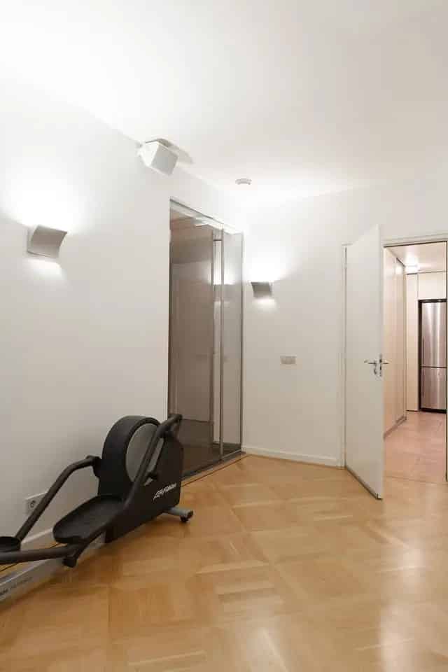 Karaktervolle Villa te Koop Veluwe 6 slaapkamers Wellness