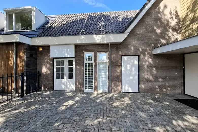 42 m2 Kantoorruimte te Huur Rosmalen