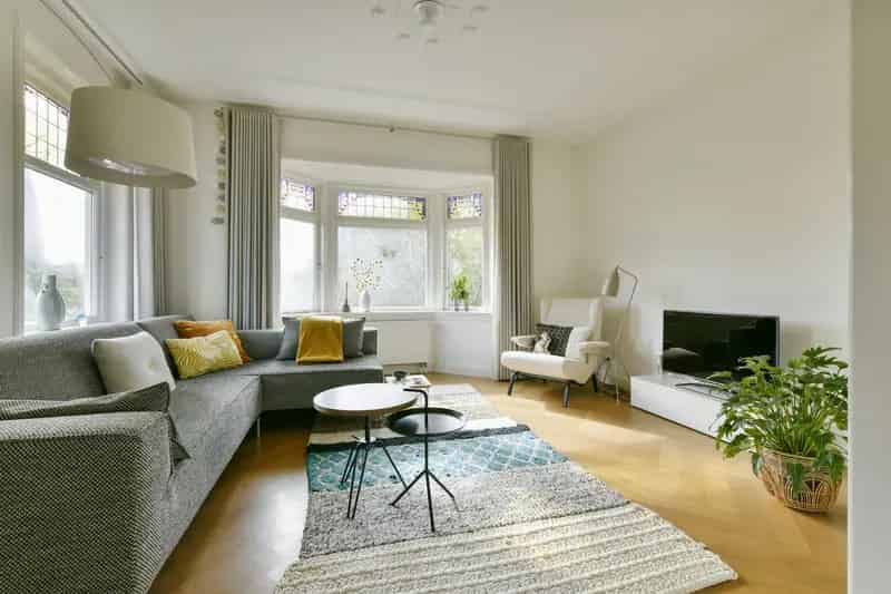 Ruime Jaren 30 woning te koop Aalsmeer Stommeer