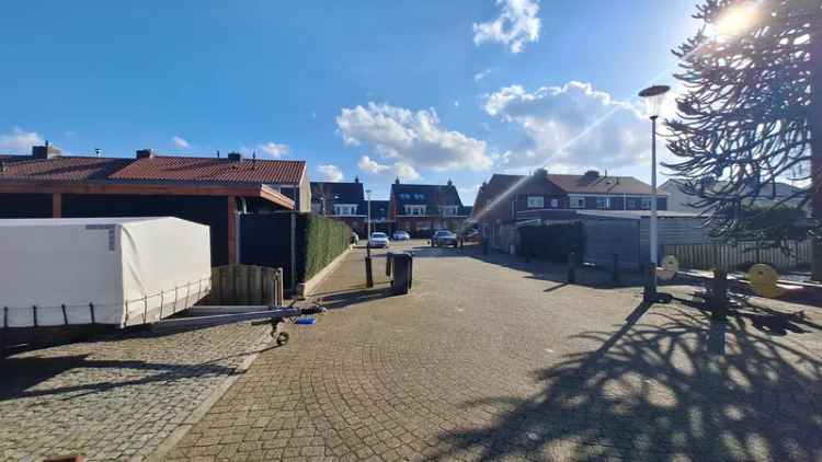 Hoekwoning 3 slaapkamers Ruime tuin Druten