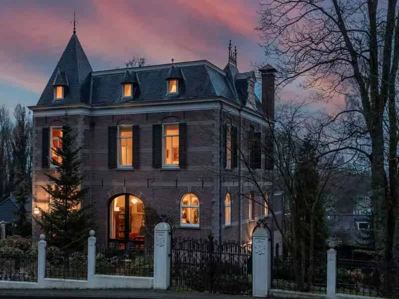 Rijksmonumentale Villa te koop: Unieke combinatie van authenticiteit en modern comfort
