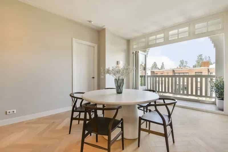 Luxe Appartement Amsterdam Oud Zuid 102m2 2 slaapkamers 2 badkamers