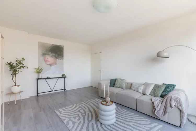 Ruim 4 Kamer Appartement 77m2 Nabij Winkelcentrum Nova Utrecht
