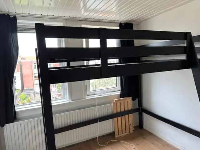 Kamer Van Swinderenstraat 8m2