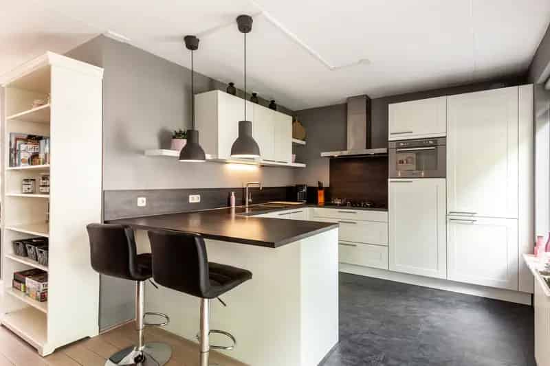 Te Koop Lelystad Ruime Tweekapper 4 Slaapkamers Dakterras Tuin