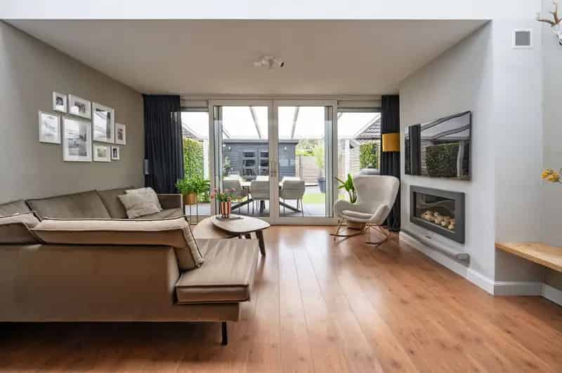 Moderne tussenwoning Eerbeek  - Ruime tuin - 4 slaapkamers
