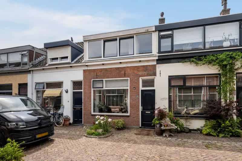 Huis te koop Maassluis  3 slaapkamers  volledig verbouwd