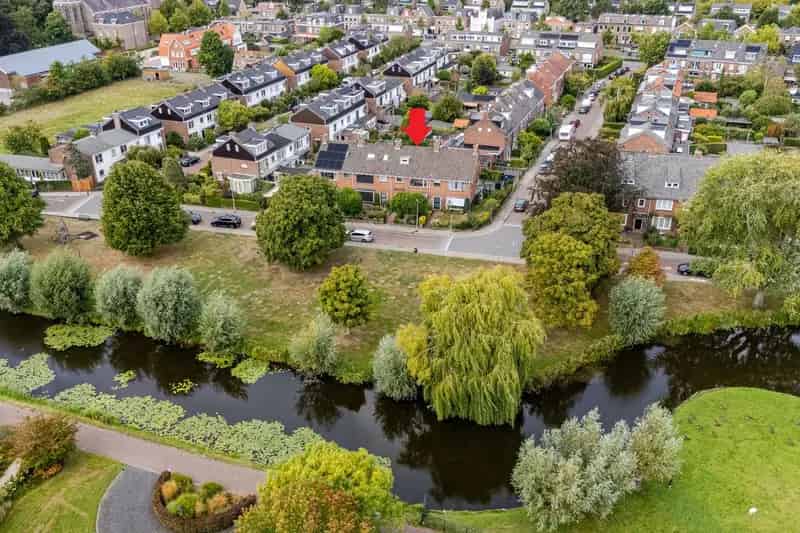 Huis te koop: Krimkade 13 2251 JT Voorschoten | Funda