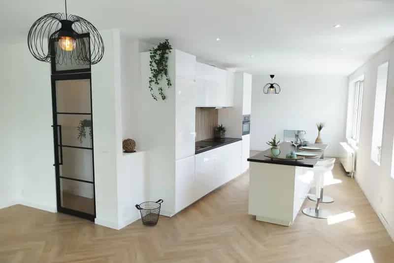 Gerenoveerde Dubbele Bovenwoning 120m² Rotterdam Carnisse