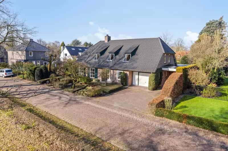 Boerderijvilla aan het water 6 slaapkamers 2 badkamers