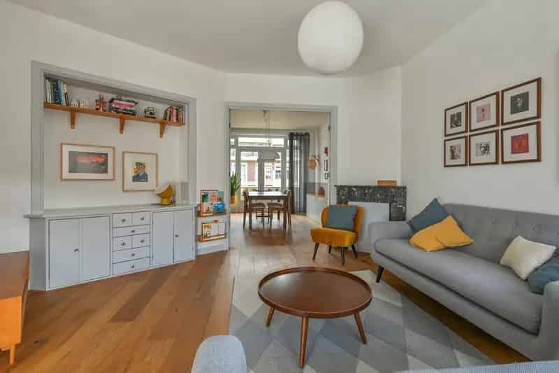 Instapklare Bovenwoning Haarlem 4 slaapkamers Balkon Dakterras