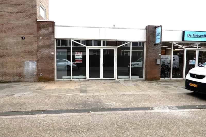 Winkelruimte te huur Oss: 100m² en 80m² unit