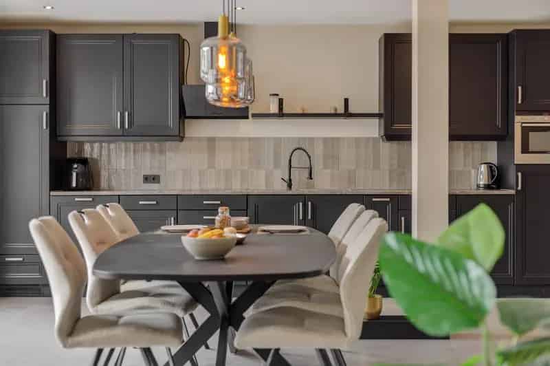 Huis te koop Berlicum: Instapklare 2-onder-1-kapwoning