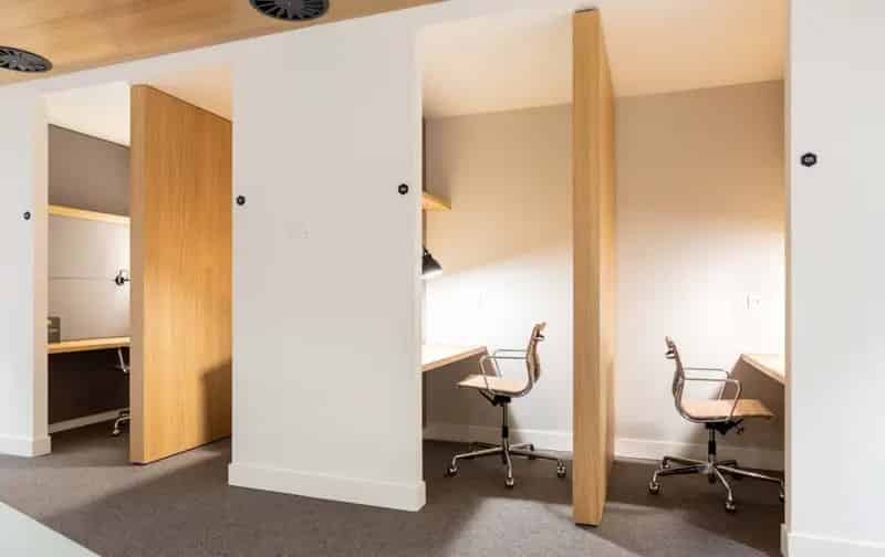 Kantoorruimte huren Schiphol: Vergaderruimtes Coworking Flexplekken