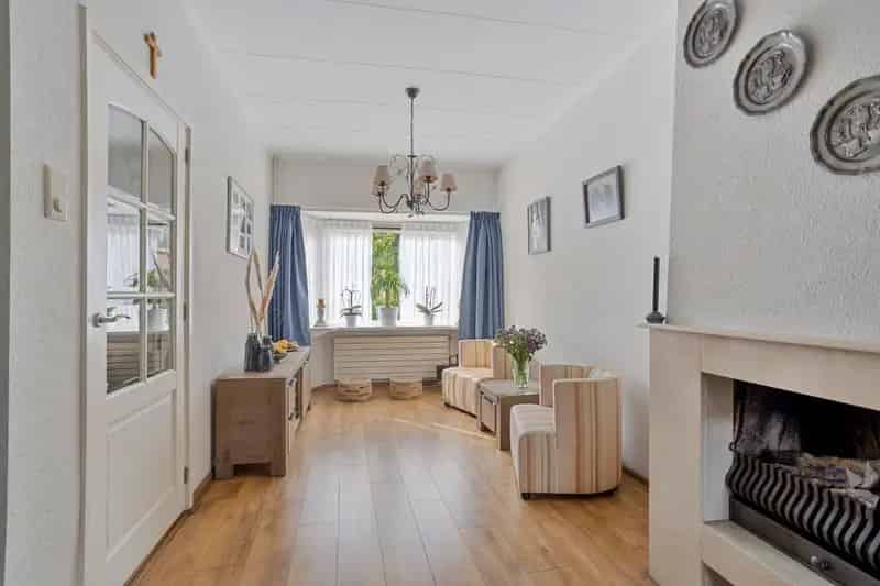 Jaren 30 woning Wassenaar 4 slaapkamers tuin berging