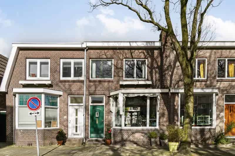 Ruime woning in centrum Zaandam met tuin en dakterras