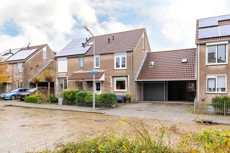 Luxe 2 Onder 1 Kapwoning Heemskerk Nabij Centrum