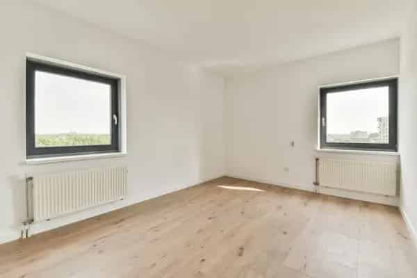 Appartement Hoogvliet Rotterdam 3 kamers modern