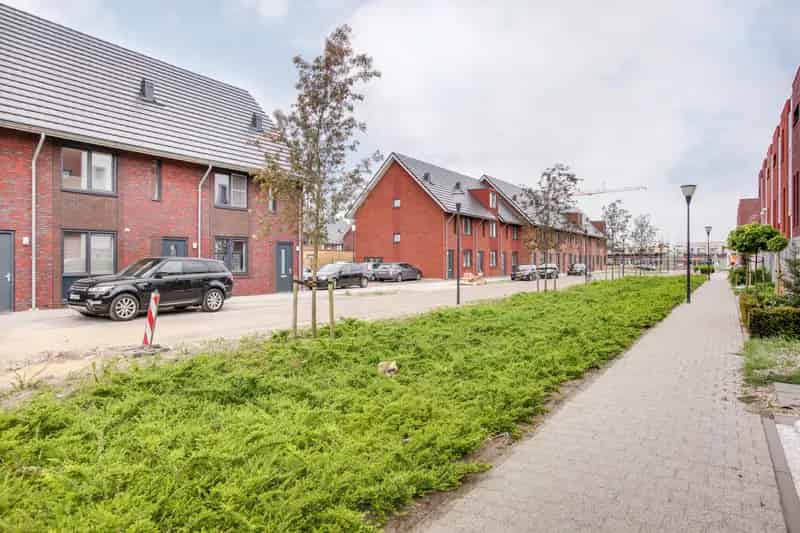 Ruime Tussenwoning Waalwijk 139m2 te Huur