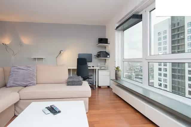 Weena 433B Rotterdam Centrum: 80m2 appartement met loggia