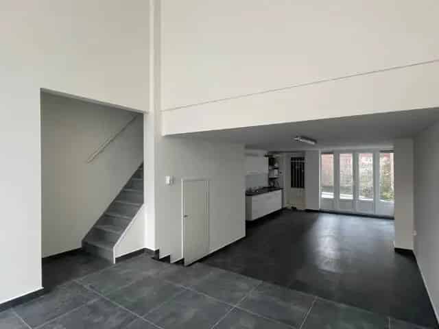 Ruim 3-kamerappartement Grote Visserijstraat