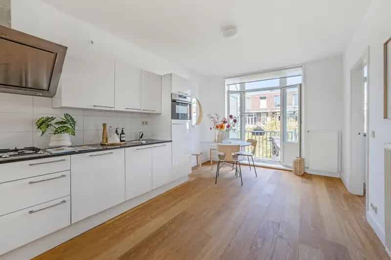 Amsterdam Pijp Appartement 2 kamers 62m2 Balkon Instapklaar