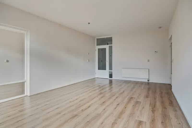 Appartement Schiedam 4 kamers Balkon 3 slaapkamers
