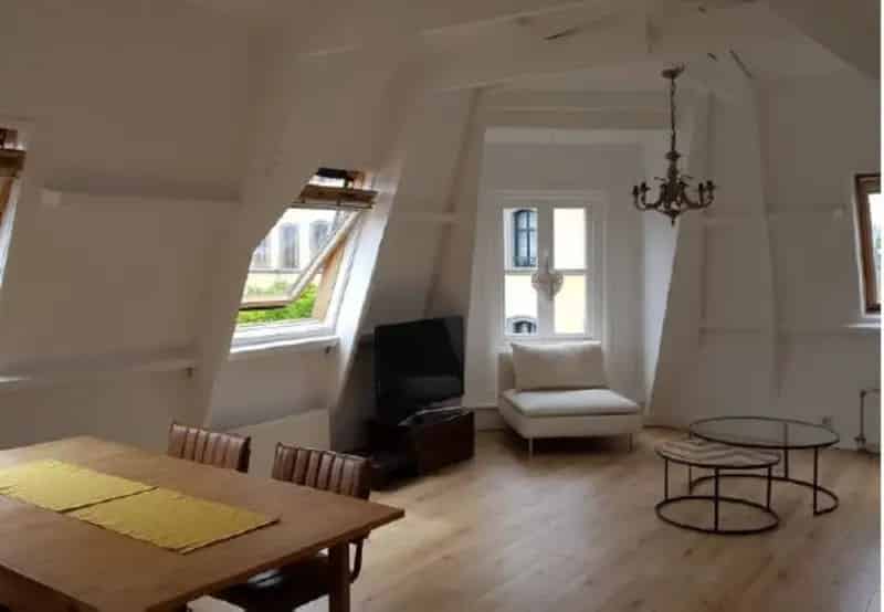 Gemeubileerd 2-kamerappartement Den Haag Centrum