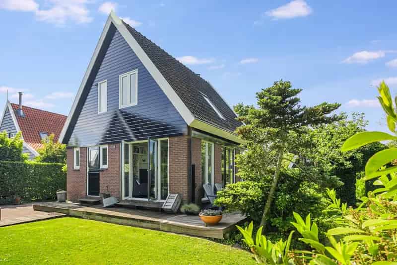 Vrijstaande woning Markenbinnen: ruimte, rust en natuur nabij Amsterdam