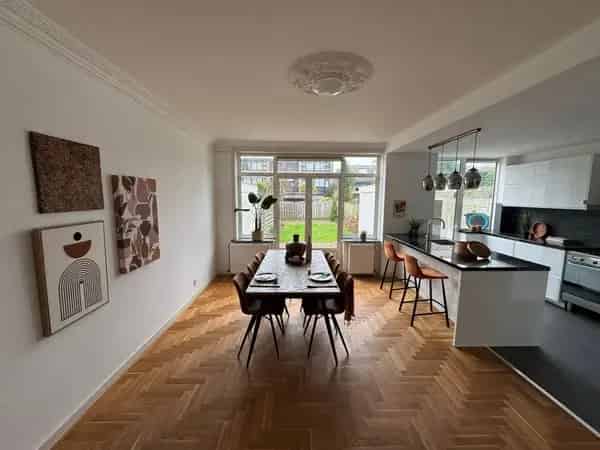 Herenhuis Wassenaar 7 Kamers Diepe Tuin Moderne Keuken