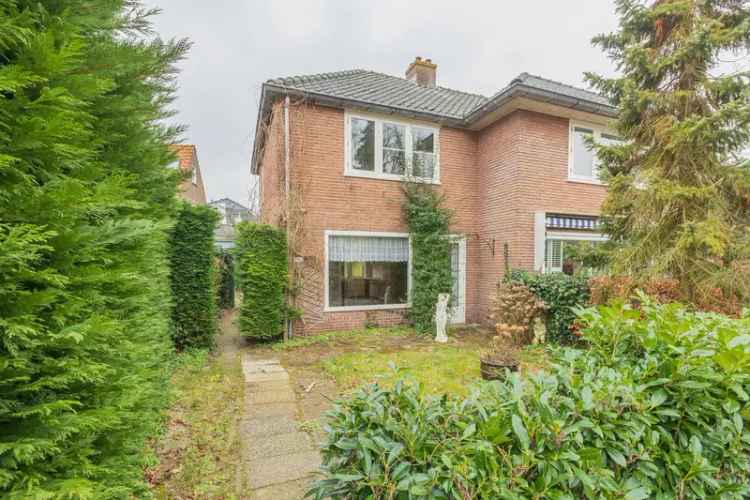 Huis te koop Bloemendaal: Moderne hoekwoning nabij duinen en station