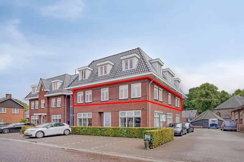Appartement te koop Lunteren: Ruim & Luxe Gelijkvloers Wonen