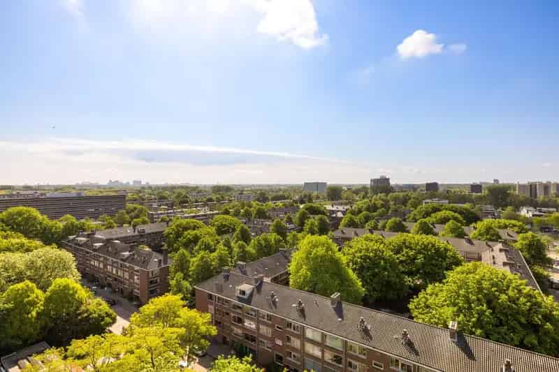 Amsterdam Buitenveldert: 4-kamerappartement 116m2, gerenoveerd, groen uitzicht