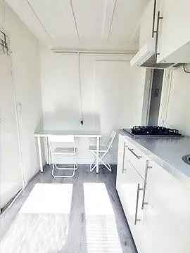 Studio Sittard te Huur 700 per maand