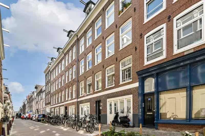 Starterappartement Jordaan 47m2 Balkon Zuid Open Keuken