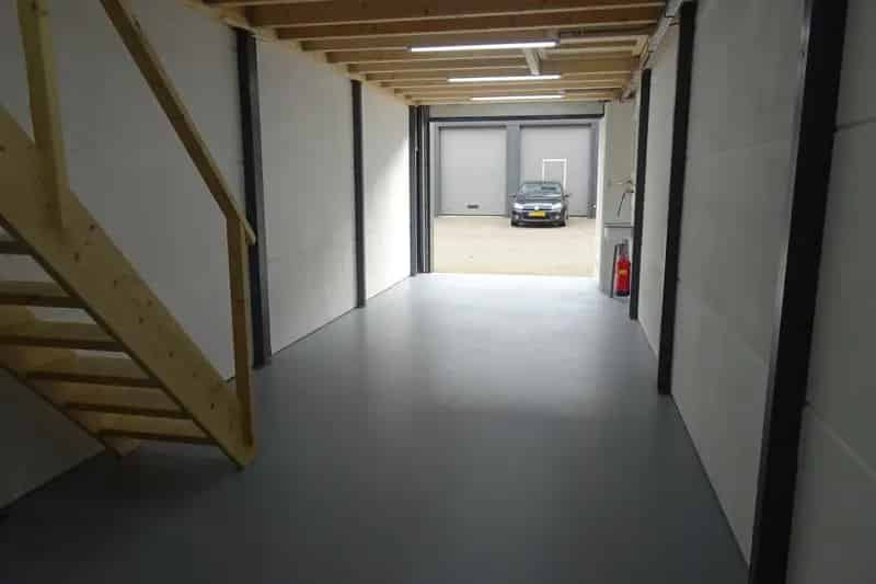 Bedrijfshal te Huur Aalsmeer 90m2 Opslagruimte