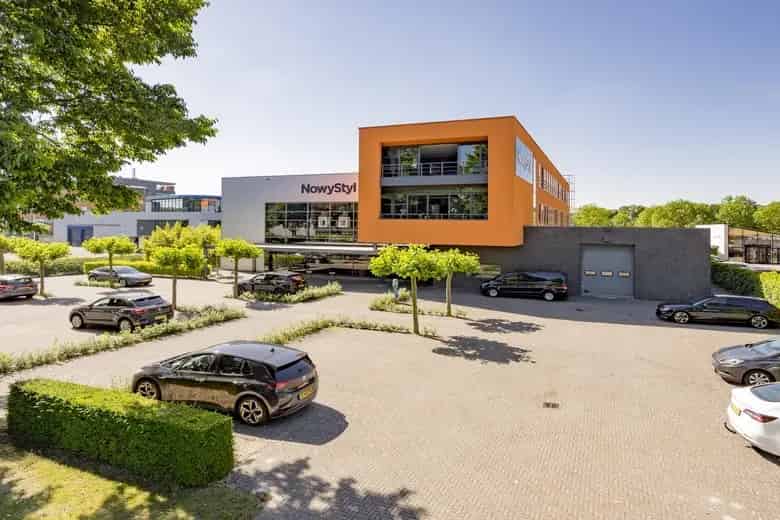 780 m2 Kantoorruimte Amersfoort te Koop