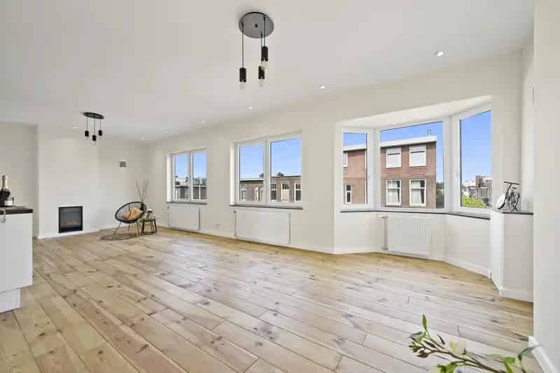 Luxe Dubbel Bovenhuis 4 slaapkamers Den Haag