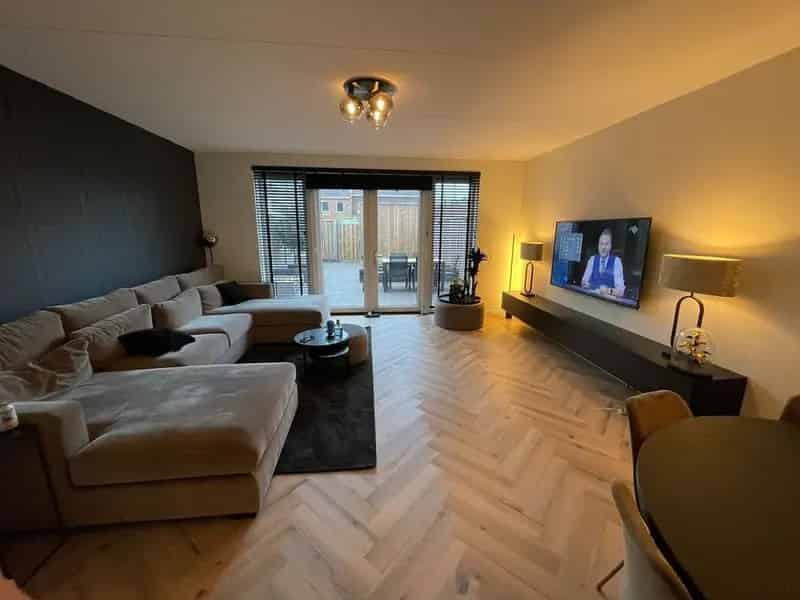 TE HUUR Otter 4 's-Gravenzande: Modern & Duurzaam Wonen