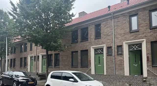 Tussenwoning Maastricht 4 kamers 25m2 te huur