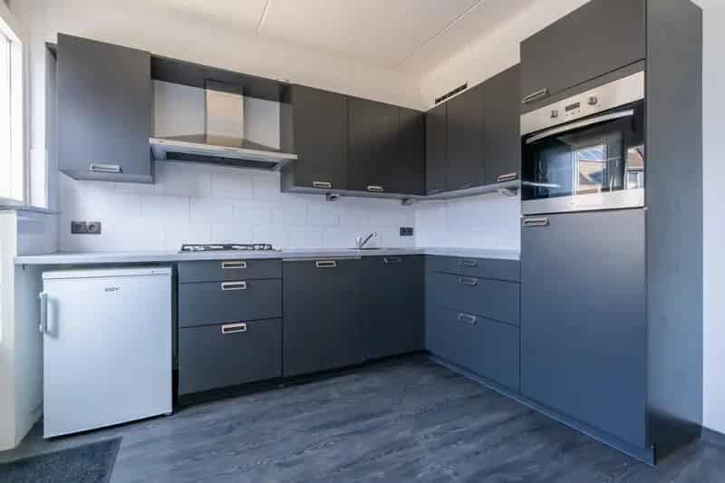 Tussenwoning Poortambacht 3 slaapkamers moderne badkamer tuin