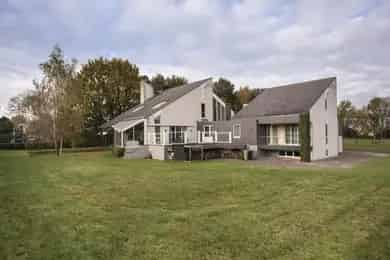 492 m2 Kantoorruimte te Koop in Sprang