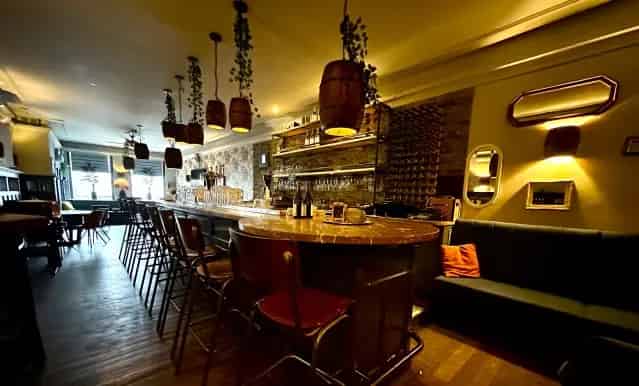 VERHUURD Eetcafe Uden Centrum 100m2