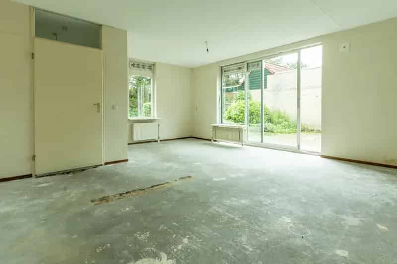 Bungalow te koop Soesterberg casco staat 2 slaapkamers