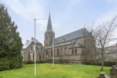 1153 m2 Kantoorruimte te koop in Borculo - Kerkgebouw