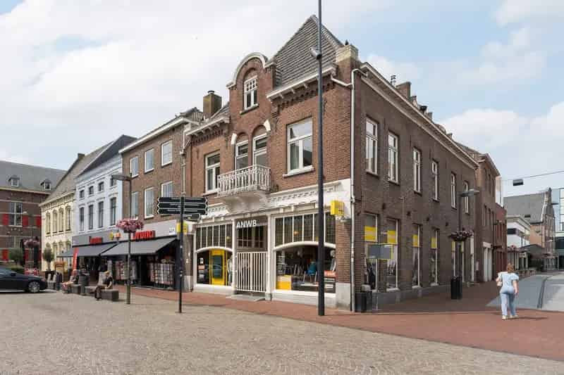 Winkelpand te Huur Weert Centrum Toplocatie