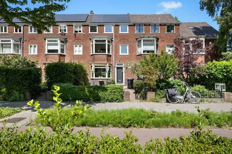 Ruim Herenhuis Dordrecht Nabij Centrum Park Station 4 slaapkamers