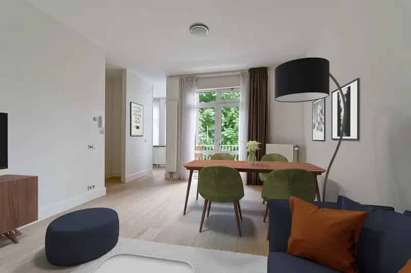 3-kamer appartement Concertgebouwbuurt  Ruim balkon  Ger. badkamer