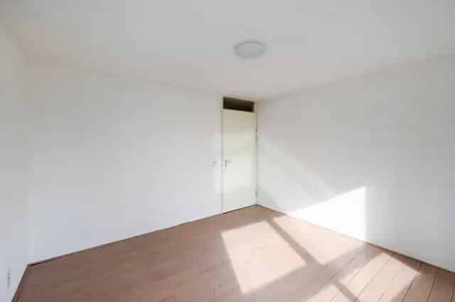 Portiekflat te huur Almere Centrum 80m2 3 kamers